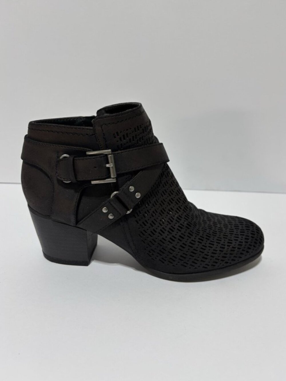 Indigo Rd. Women’s Sablena Brown Ankle Booties, Size 7.5 M